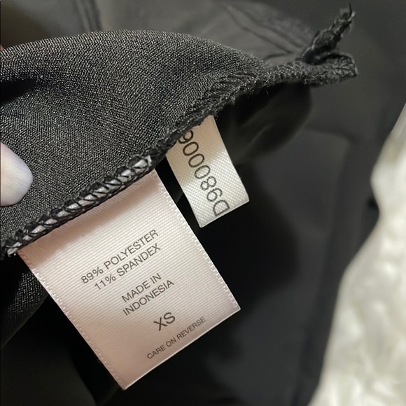 New York & Co Black Sleeveless Jumpsuit Sz XS - Picture 6 of 11